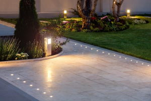 Outdoor Lighting Ideas for the Summer